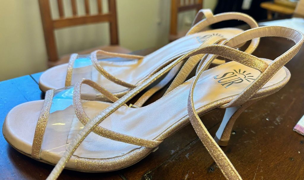 SUR (Available Size: 39)