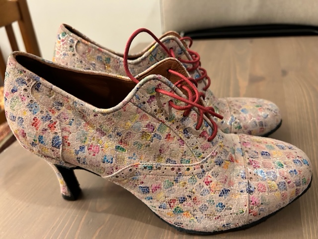 Pimoncita Practice Shoes (Available Sizes: 35, 39, 40)